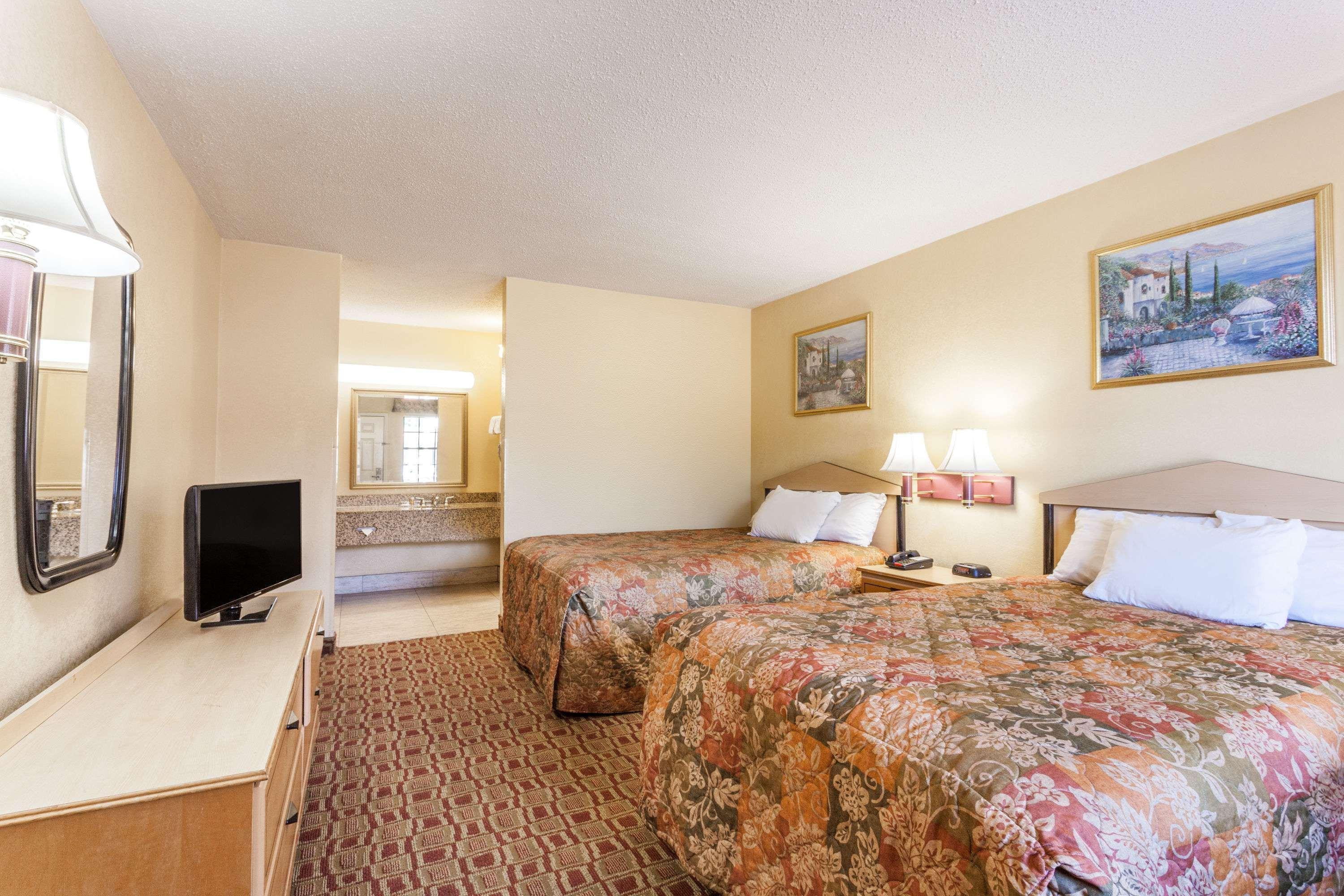 Days Inn By Wyndham Yazoo City Kültér fotó
