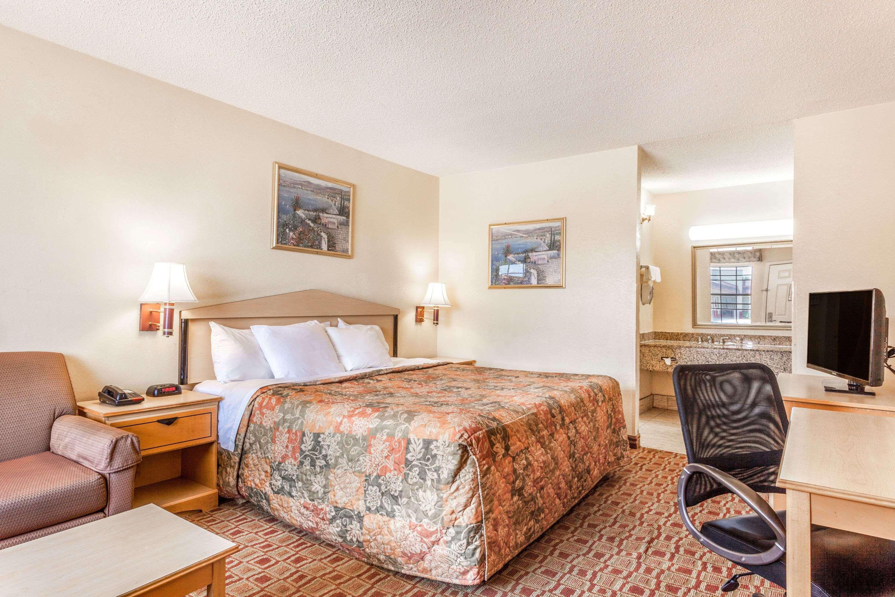 Days Inn By Wyndham Yazoo City Kültér fotó